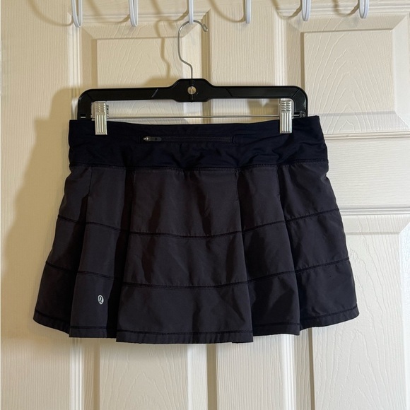 Lululemon Pace Rival Mid-Rise Skirt Long
- Black - Picture 2 of 11